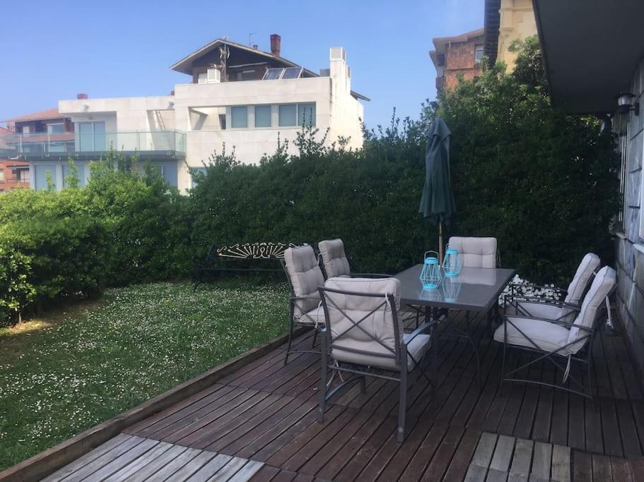 Апартаменты Flat With 160 M Of Garden, Sea Views Bilbao-Гечо Экстерьер фото